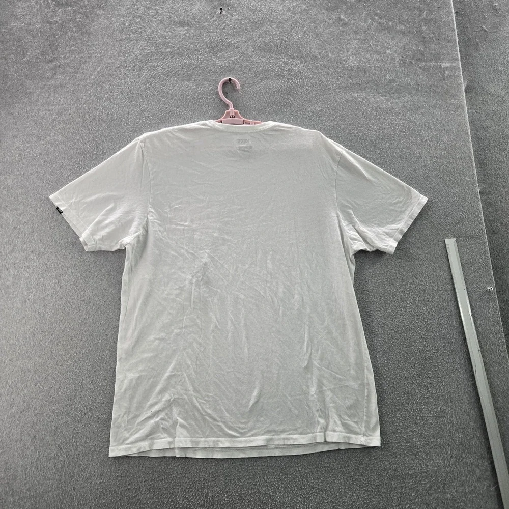 Vans Men Shirt X-LARGE White Cherry‎ Heart Chest Graphic Embroidery Slim Varsity